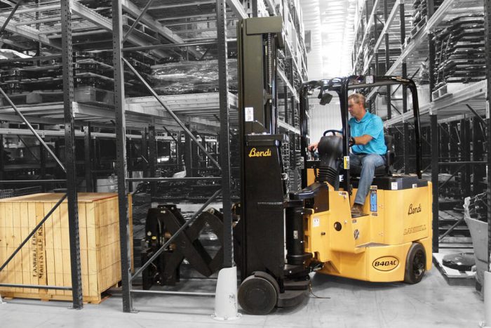 B40AC-DR / B50AC-DR FORKLIFT